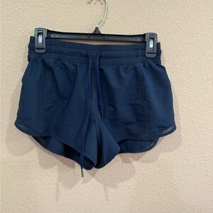 CRZ YOGA Women's Navy Athletic Shorts